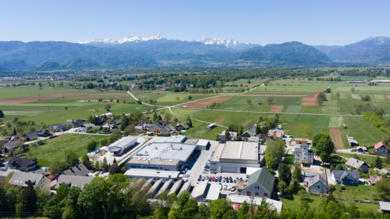 Introducing Greenline 45 Coupe and OceanClass 68 Hybrid