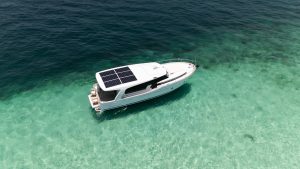 YachtSalesInternational.com Receives First North American, 100% Electric Greenline 40
